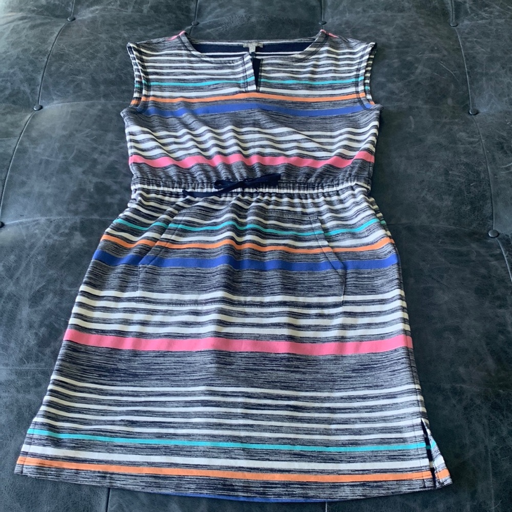 Multi color casual dress.  Drawstring at waist.